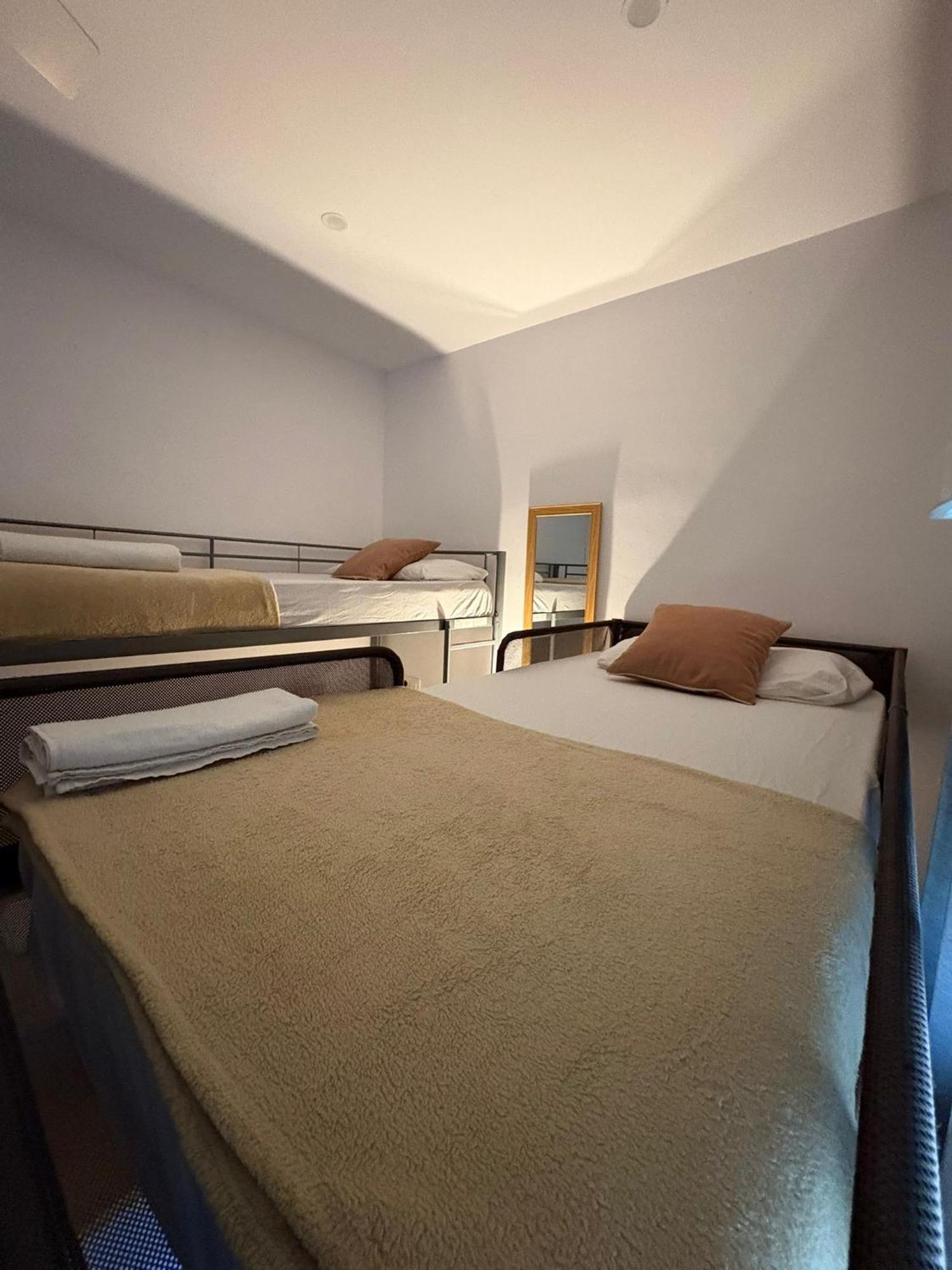 Habitaciones En Βαρκελώνη Εξωτερικό φωτογραφία