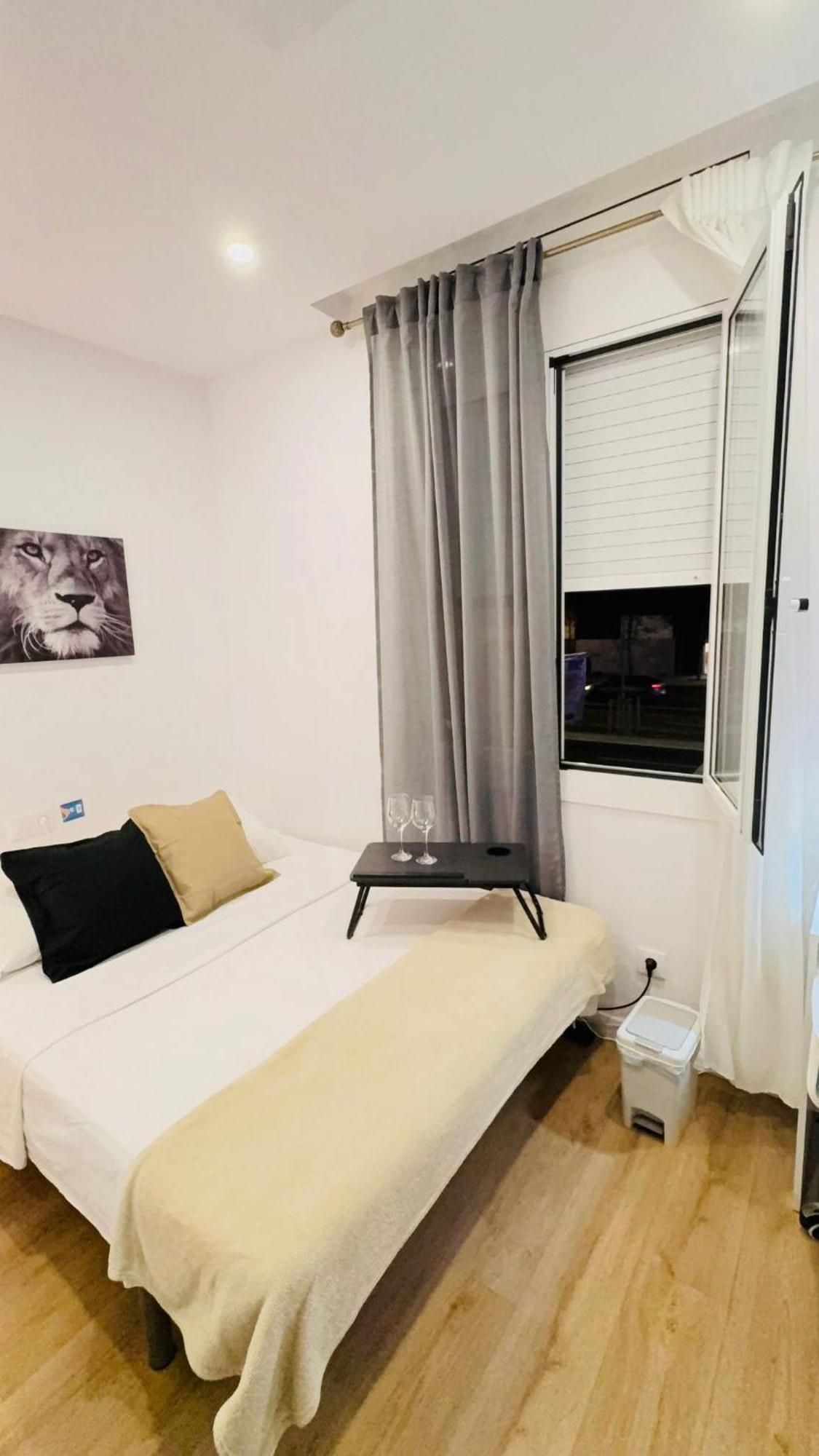 Habitaciones En Βαρκελώνη Εξωτερικό φωτογραφία